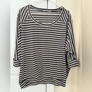 Chloe K Lightweight Striped Shirt Size XS